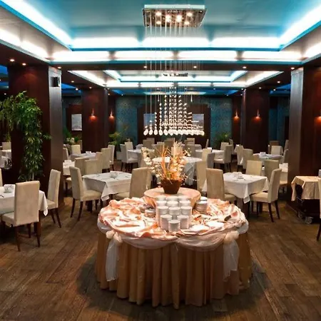 Garden Of Eden Sea And Pool View アパート *