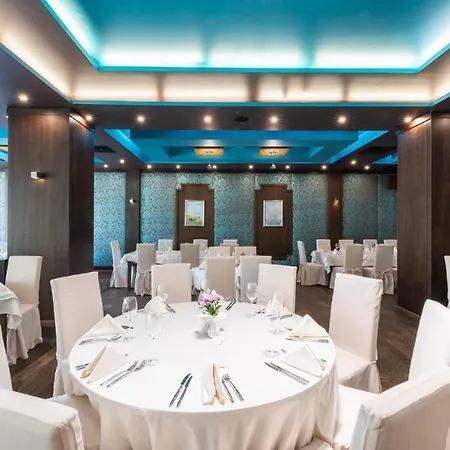 Garden Of Eden Sea And Pool View アパート *