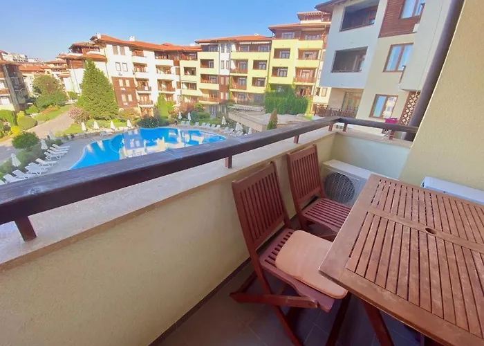 Garden Of Eden Sea And Pool View Daire Sveti Vlas