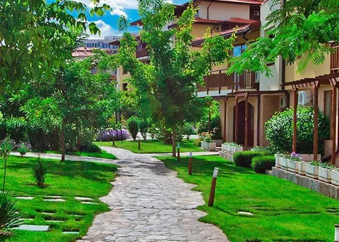 Garden Of Eden Sea And Pool View Daire *