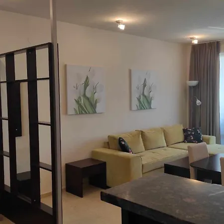 Garden Of Eden Sea And Pool View Apartment