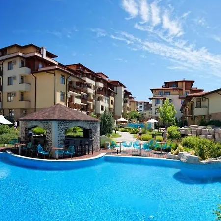 Apartment Garden Of Eden Sea And Pool View