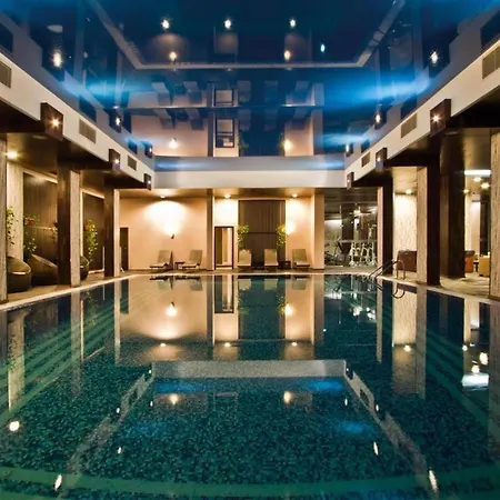 Garden Of Eden Sea And Pool View Apartment