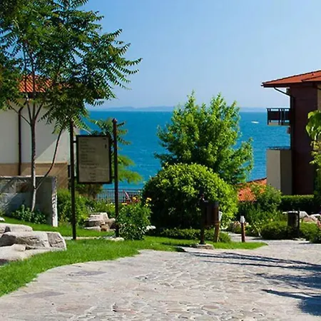 Garden Of Eden Sea And Pool View Apartment *