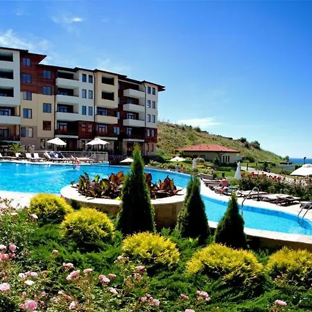 Garden Of Eden Sea And Pool View Apartment Sveti Vlas